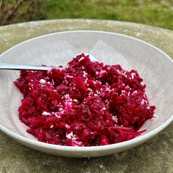 Gekochter Rote-Bete-Salat nach Rumänischer Art