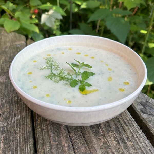 Fenchel-Buttermilch-Suppe